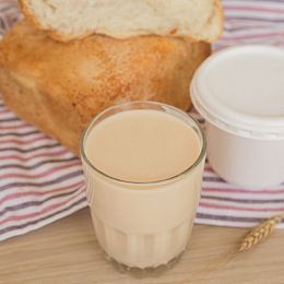 Ряженка 4%. Муховицы