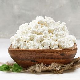 Творог жирный 5-9%. Горелово